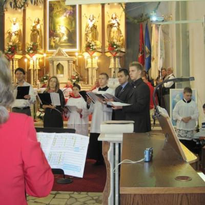 15 mai: Suceava: Hramul bisericii locale