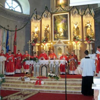 15 mai: Suceava: Hramul bisericii locale