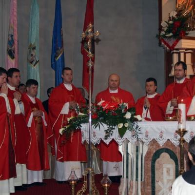 15 mai: Suceava: Hramul bisericii locale