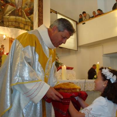 15 mai: Cleja "Sf. Francisc de Assisi": Prima Sfântă Împărtăşanie