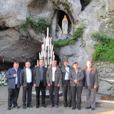 17-20 mai: Lourdes: Întâlnirea preoţilor din seria 1998 a Institutului Teologic Romano-Catolic din Iaşi