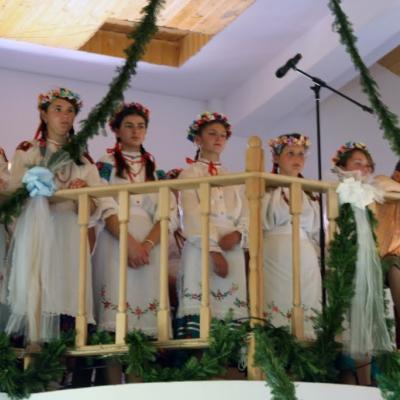 21 mai: Poiana Micului: Sfinţirea bisericii "Fericitul Ioan Paul al II-lea" şi consacrarea altarului (foto: Eduard Lucaci)