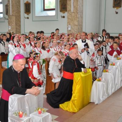 21 mai: Poiana Micului: Liturghia de sfinţire a bisericii "Fericitul Ioan Paul al II-lea"