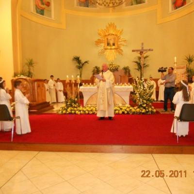 22 mai: Roma: Prima Sfântă Împărtăşanie în comunitatea catolicilor români