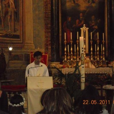 22 mai: Roma: Prima Sfântă Împărtăşanie în comunitatea catolicilor români
