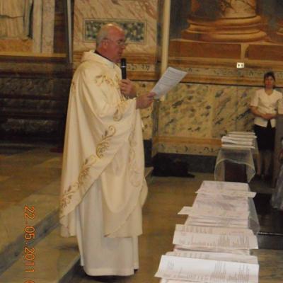 22 mai: Roma: Prima Sfântă Împărtăşanie în comunitatea catolicilor români