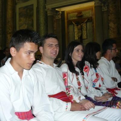29 mai: Roma: Sacramentul Mirului la comunitatea românilor