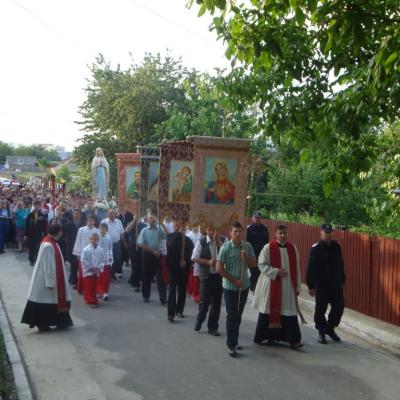 11-12 iunie: Baraţi: Pelerinajul şi Calea Luminii