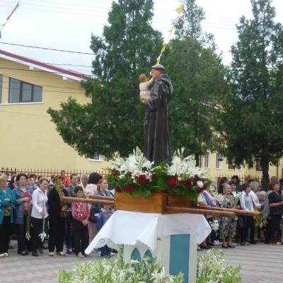 11-13 iunie: Huşi "Sfântul Anton": Misiuni populare şi hramul parohiei