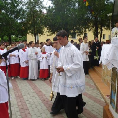 11-13 iunie: Huşi "Sfântul Anton": Misiuni populare şi hramul parohiei