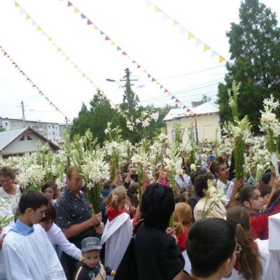 11-13 iunie: Huşi "Sfântul Anton": Misiuni populare şi hramul parohiei