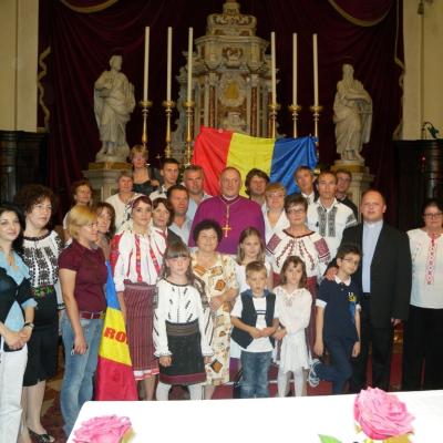 12 iunie: Pordenone (Italia): Sărbătoarea popoarelor