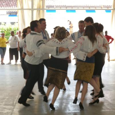 12 iunie: Pordenone (Italia): Sărbătoarea popoarelor
