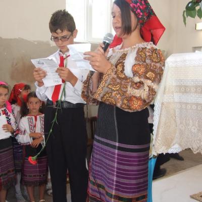 18 iunie: Berindeşti şi Ciucani: Administrarea sacramentului Mirului