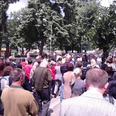 26 iunie: Moineşti: Procesiune în solemnitatea Trupul şi Sângele Domnului