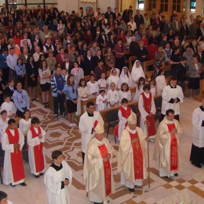 26 iunie: Iaşi: Procesiunea de Trupul şi Sângele Domnului la catedrală - I