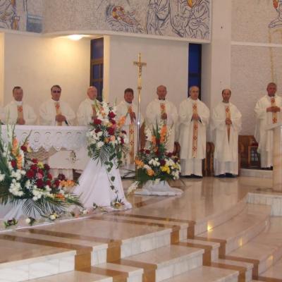 26 iunie: Iaşi: Procesiunea de Trupul şi Sângele Domnului la catedrală - I