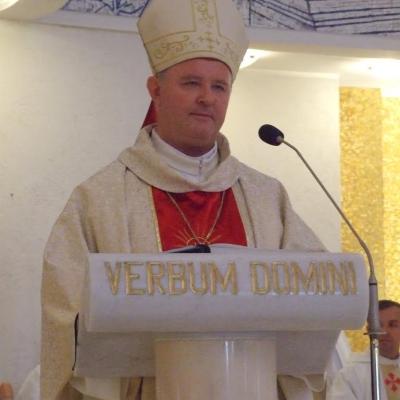 26 iunie: Iaşi: Procesiunea de Trupul şi Sângele Domnului la catedrală - I