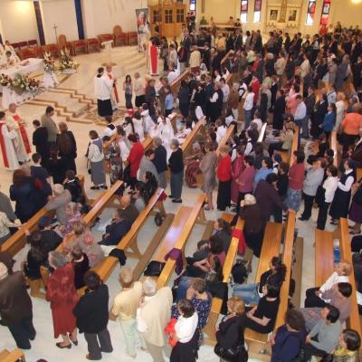 26 iunie: Iaşi: Procesiunea de Trupul şi Sângele Domnului la catedrală - I