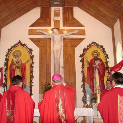 29 iunie: Vaslui: Celebrarea hramului şi sfinţirea mozaicului cu sfinţii Petru şi Paul