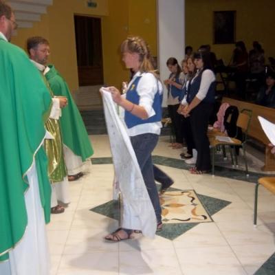 2 iulie: Oneşti: Promisiunea tinerilor franciscani