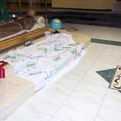 2 iulie: Oneşti: Promisiunea tinerilor franciscani
