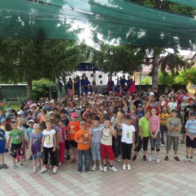 4-17 iulie: La Ploscuţeni GREF-ul e-n toi... Vino şi tu la noi!