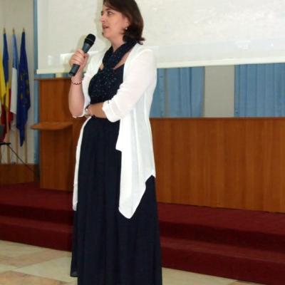 10 iulie: Iaşi: Spectacol de binefacere "Educaţie pentru Kenya! Fii alături de un copil din Maikona!"