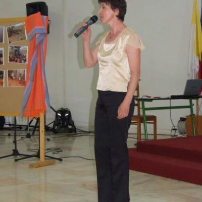 10 iulie: Iaşi: Spectacol de binefacere "Educaţie pentru Kenya! Fii alături de un copil din Maikona!"
