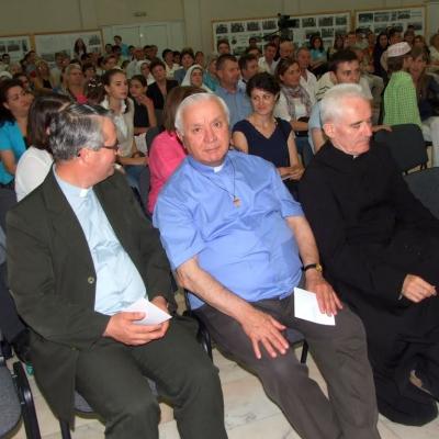 10 iulie: Iaşi: Spectacol de binefacere "Educaţie pentru Kenya! Fii alături de un copil din Maikona!"