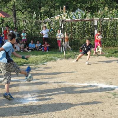 11-16 iulie: Mărgineni: Campus "Vara împreună"