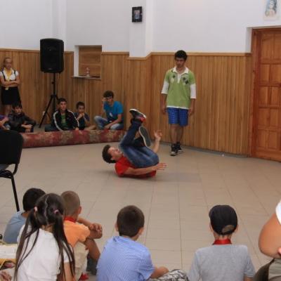 11-16 iulie: Mărgineni: Campus "Vara împreună"