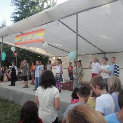 18-23 iulie şi 7 august: Barticeşti: Gref şi spectacol