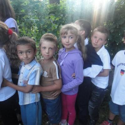 18-23 iulie şi 7 august: Barticeşti: Gref şi spectacol