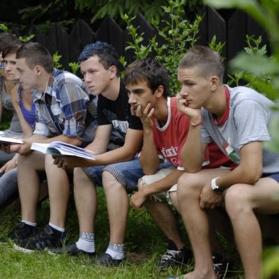 19-21 iulie: Oneşti: Campus "Să fim cu Isus"