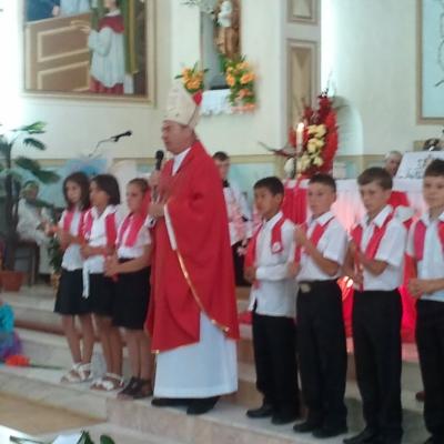 25 iulie: Oţeleni: Administrarea sacramentului Mirului