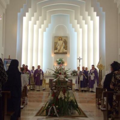 26 iulie: Iaşi: Funeraliile sorei Fiorella Chinappi, din Congregaţia "Fiicele Sfintei Maria a Divinei Providenţe" (Foto: Ovidiu Bişog)