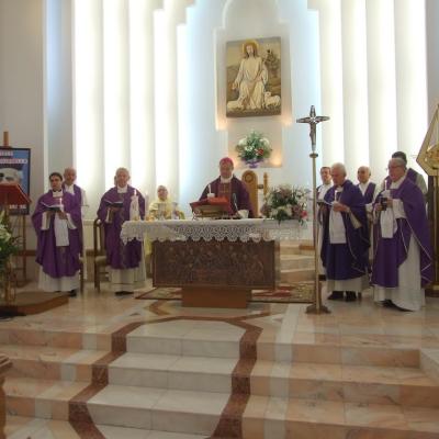 26 iulie: Iaşi: Funeraliile sorei Fiorella Chinappi, din Congregaţia "Fiicele Sfintei Maria a Divinei Providenţe" (Foto: Ovidiu Bişog)