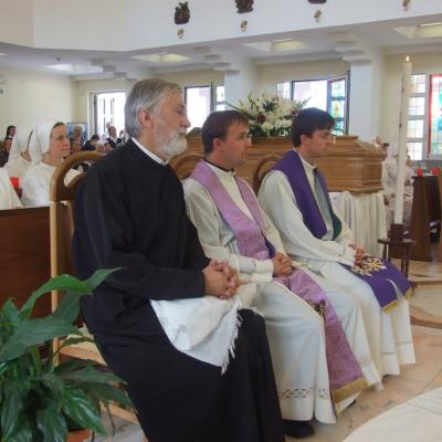26 iulie: Iaşi: Funeraliile sorei Fiorella Chinappi, din Congregaţia "Fiicele Sfintei Maria a Divinei Providenţe" (Foto: Ovidiu Bişog)