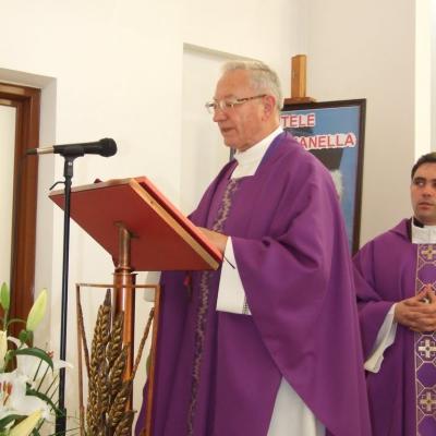26 iulie: Iaşi: Funeraliile sorei Fiorella Chinappi, din Congregaţia "Fiicele Sfintei Maria a Divinei Providenţe" (Foto: Ovidiu Bişog)