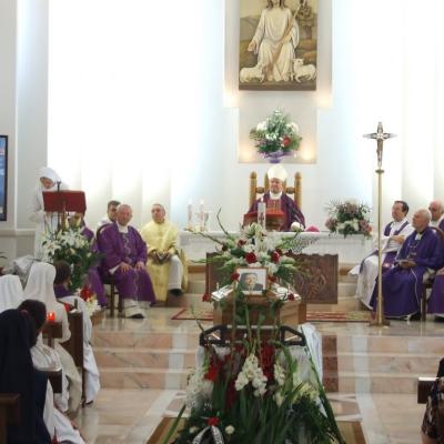 26 iulie: Iaşi: Funeraliile sorei Fiorella Chinappi, din Congregaţia "Fiicele Sfintei Maria a Divinei Providenţe" (Foto: Ovidiu Bişog)