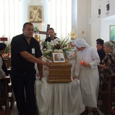 26 iulie: Iaşi: Funeraliile sorei Fiorella Chinappi, din Congregaţia "Fiicele Sfintei Maria a Divinei Providenţe" (Foto: Ovidiu Bişog)