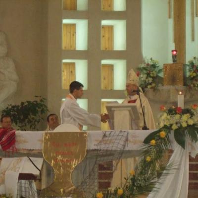 30 iulie: Bacău: Liturghia de înmânare a numirilor preoţilor nou-sfinţiţi