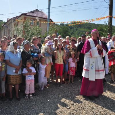 6 august: Sărata-Băi: Sfinţirea bisericii "Sfânta Fecioara Maria de Fatima"