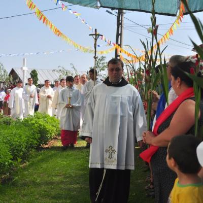 6 august: Sărata-Băi: Sfinţirea bisericii "Sfânta Fecioara Maria de Fatima"