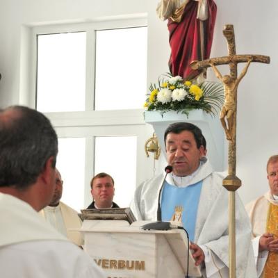 6 august: Sărata-Băi: Sfinţirea bisericii "Sfânta Fecioara Maria de Fatima"