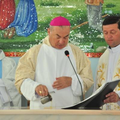 6 august: Sărata-Băi: Sfinţirea bisericii "Sfânta Fecioara Maria de Fatima"