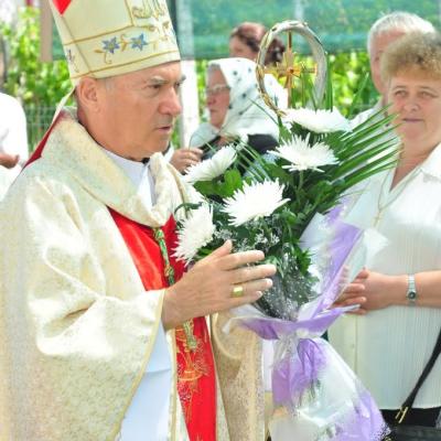 6 august: Sărata-Băi: Sfinţirea bisericii "Sfânta Fecioara Maria de Fatima"