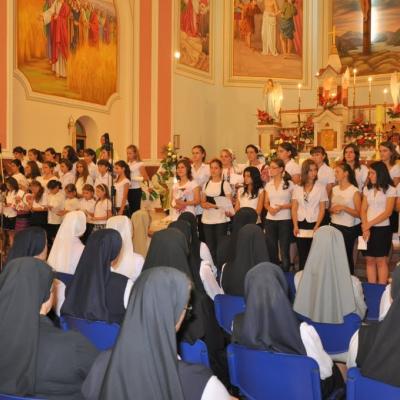 7 august: Luizi-Călugăra: Întâlnirea preoţilor şi a persoanelor consacrate din localitate