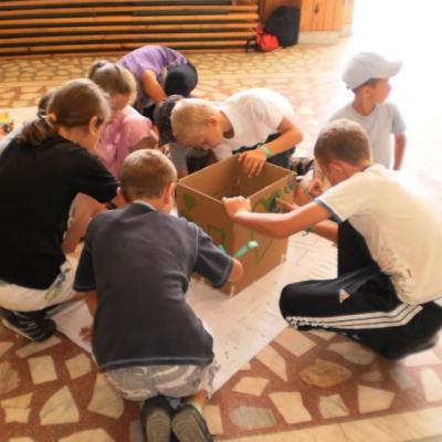 8-12 august: Dofteana: Campusul pentru copii "Timpul"